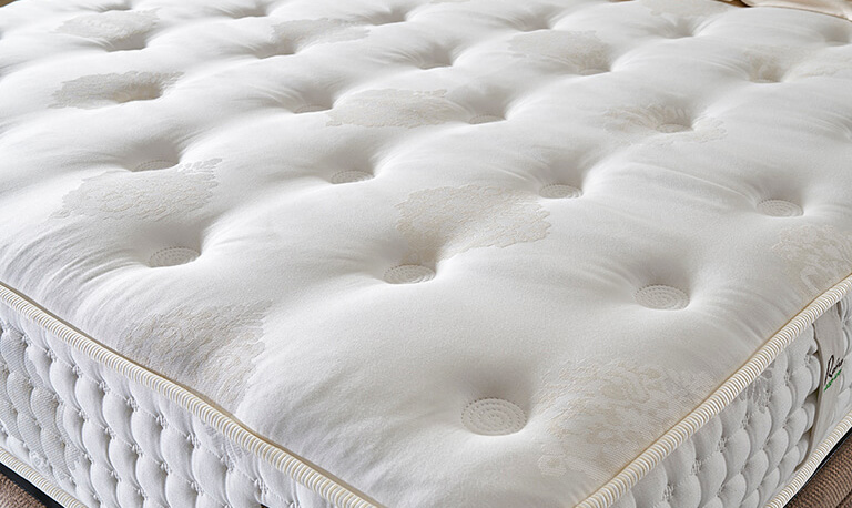 madlenodine2.jpg (133 KB)